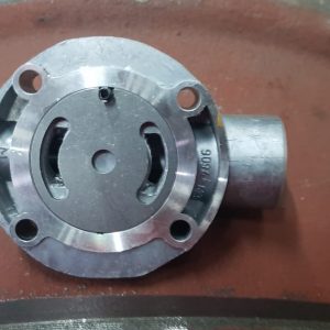 КРЫШКА ТНВД F 020 боковая 7123-576D, 9094-676R , крышка топливной аппаратуры Мефин