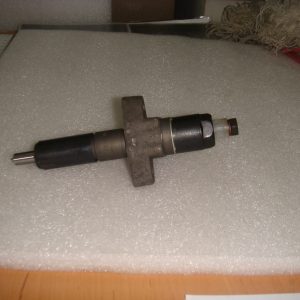 ФОРСУНКА В СБОРЕ 3900 Румыния 832.281.031, Форсунка двигателя 3900 PERKINS оригинал