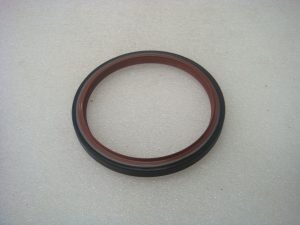 Сальник коленвала задник Д3900/Д2500 Силиконовый коричневый 133.30х158.77 - Цена 1100 руб.