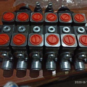 Секционный гидрораспределитель с ручным управлением Badestnost 6PC100-N2 A1A1 (Ju+3)/A1A1(Ju+3)