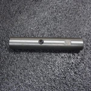 ОСЬ ПОВОРОТНОГО КУЛАКА 4901 00.00.16 L-140 Ф25 ЕВ 687